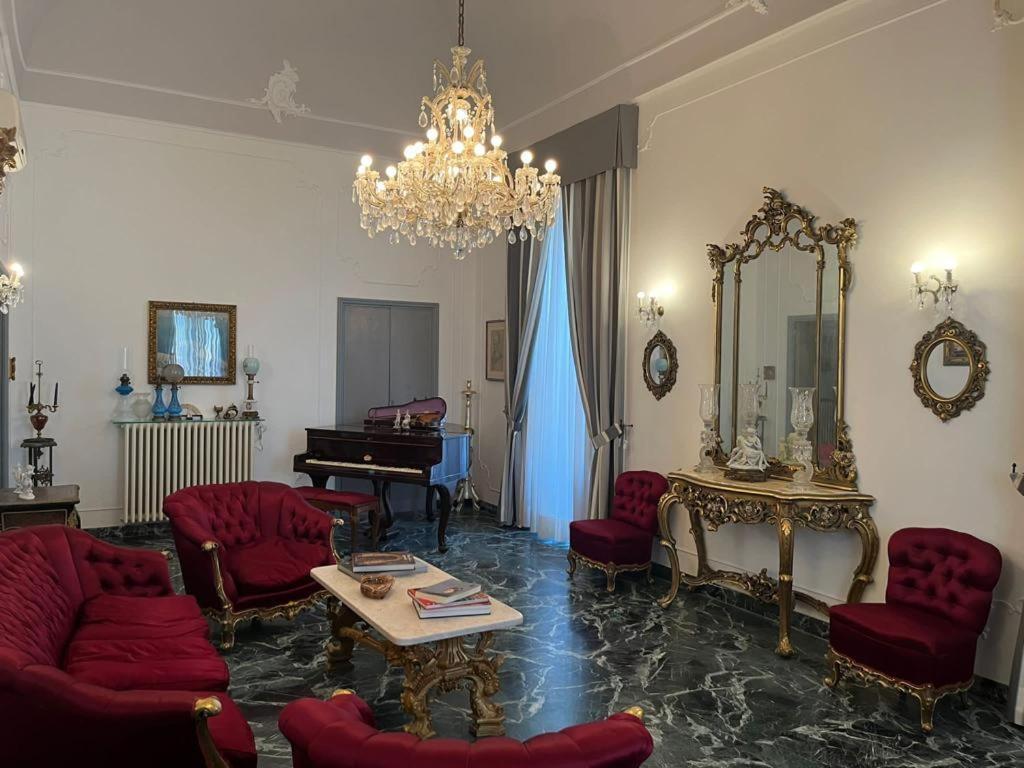 ガリポリ Palazzo Angelelli Bed & Breakfast エクステリア 写真