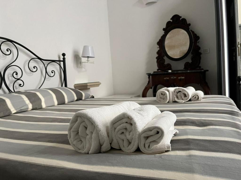 ガリポリ Palazzo Angelelli Bed & Breakfast エクステリア 写真