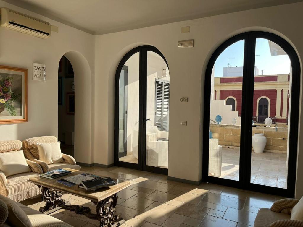 ガリポリ Palazzo Angelelli Bed & Breakfast エクステリア 写真