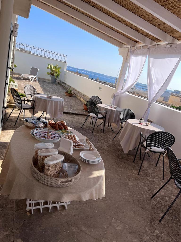 ガリポリ Palazzo Angelelli Bed & Breakfast エクステリア 写真