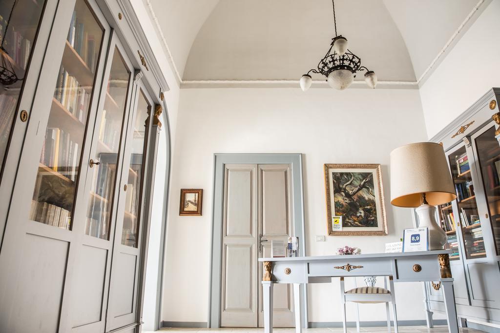 ガリポリ Palazzo Angelelli Bed & Breakfast エクステリア 写真